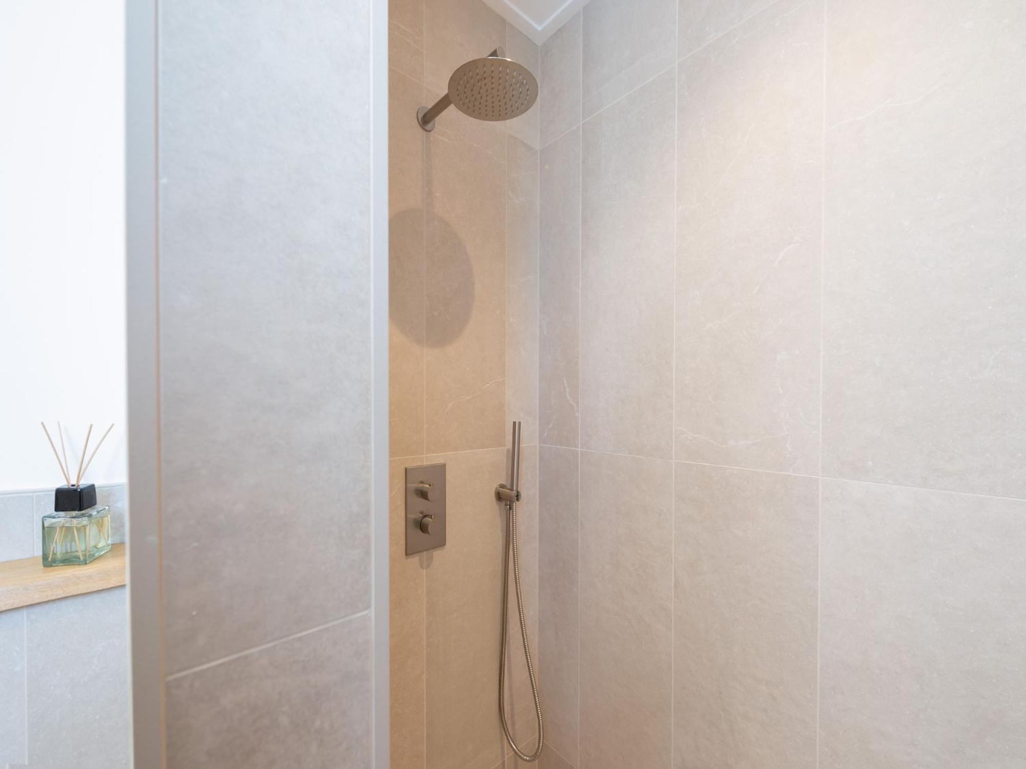 Pleasaing Holiday Home In Oostkapelle Near Centre Ngoại thất bức ảnh